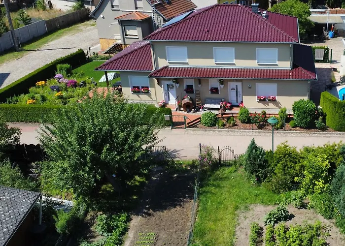 Maasch Apartamento *